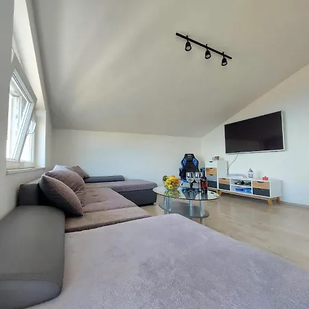 Apartman Riba Omis Exterior photo